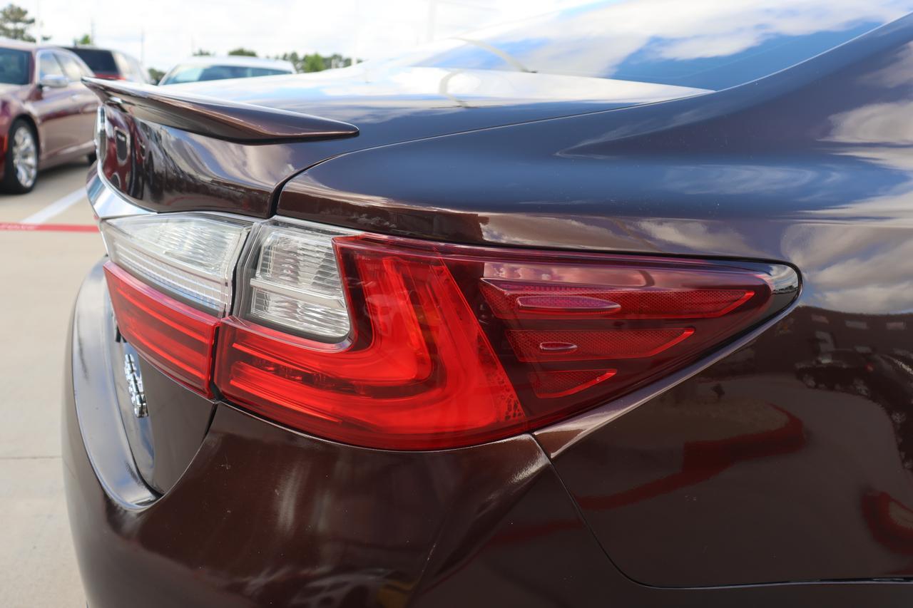 2017 LEXUS ES 350 Houston TX
