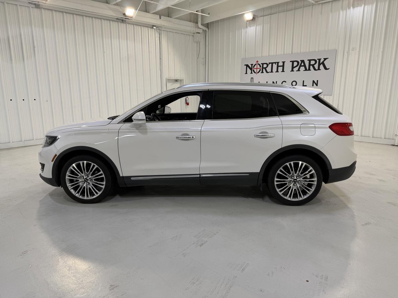 2017 LINCOLN MKX Reserve
