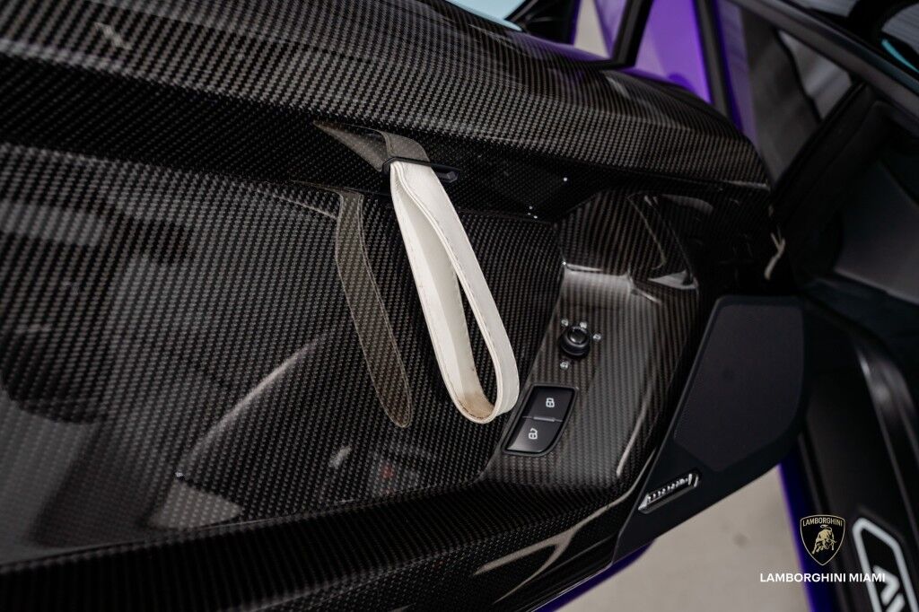 2017 Lamborghini Aventador North Miami Beach FL