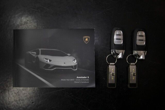 2017 Lamborghini Aventador S Coupe ($474,555 MSRP) *ONLY 3100 MILES* San Diego CA