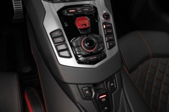 2017 Lamborghini Aventador S Coupe ($474,555 MSRP) *ONLY 3100 MILES* San Diego CA