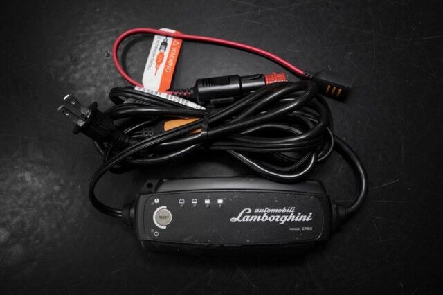 2017 Lamborghini Aventador S Coupe ($474,555 MSRP) *ONLY 3100 MILES* San Diego CA