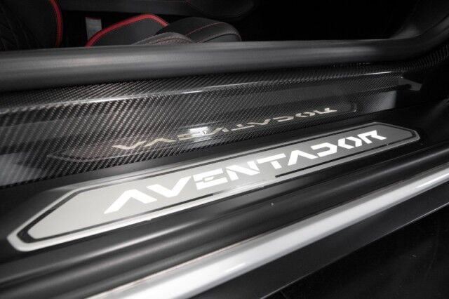 2017 Lamborghini Aventador S Coupe ($474,555 MSRP) *ONLY 3100 MILES* San Diego CA