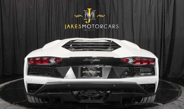 2017 Lamborghini Aventador S Coupe ($474,555 MSRP) *ONLY 3100 MILES* San Diego CA