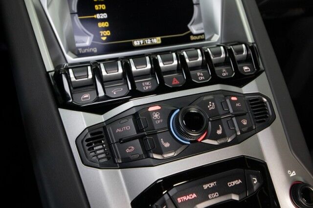 2017 Lamborghini Aventador S Coupe ($474,555 MSRP) *ONLY 3100 MILES* San Diego CA