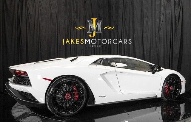 2017 Lamborghini Aventador S Coupe ($474,555 MSRP) *ONLY 3100 MILES* San Diego CA