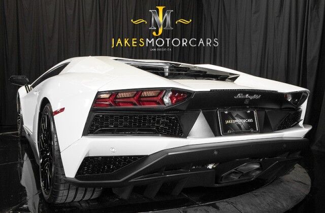 2017 Lamborghini Aventador S Coupe ($474,555 MSRP) *ONLY 3100 MILES* San Diego CA