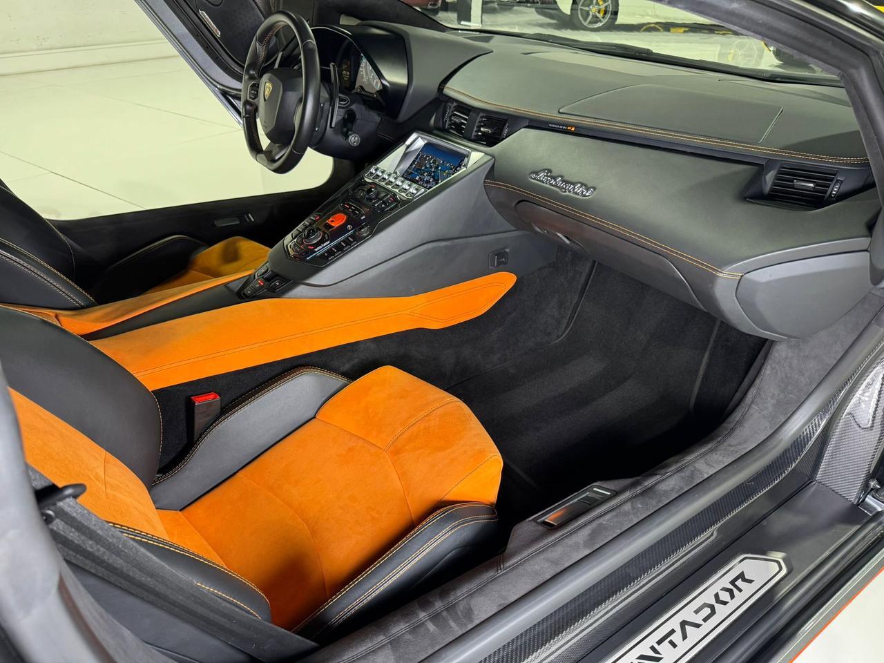 2017 Lamborghini Aventador S Grigio Estoque paint, leather/alcantara interior, Sensonum audio, signed by Stephan Winkelmann!! Fort Lauderdale FL