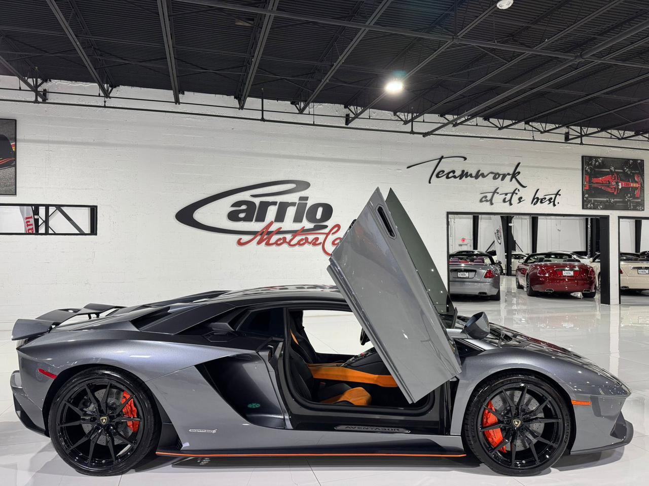 2017 Lamborghini Aventador S Grigio Estoque paint, leather/alcantara interior, Sensonum audio, signed by Stephan Winkelmann!! Fort Lauderdale FL