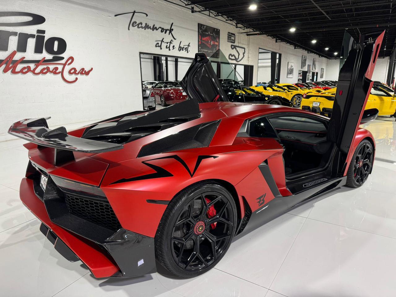 2017 Lamborghini Aventador S SV TRIBUTE!! carbon roof scoop, SVJ centerlock wheels, rear-wheel steering, carbon galore & MORE!! Fort Lauderdale FL