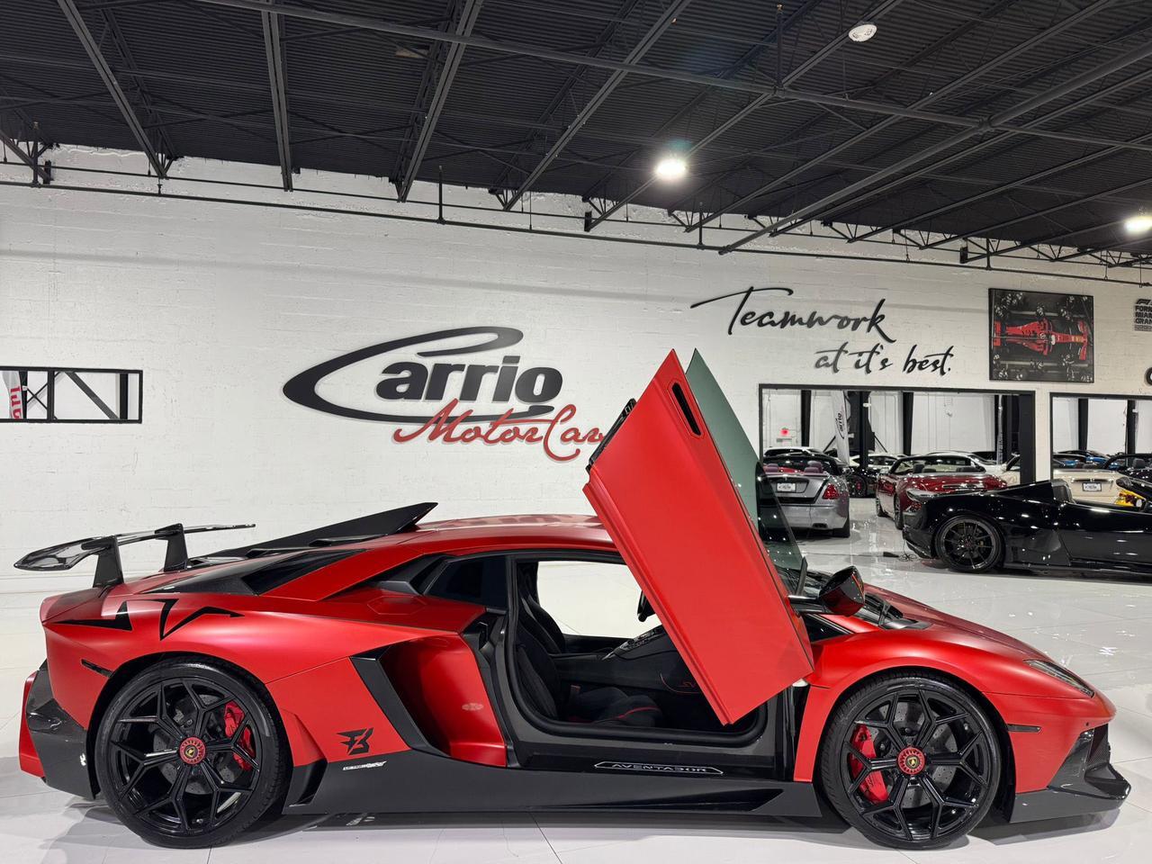 2017 Lamborghini Aventador S SV TRIBUTE!! carbon roof scoop, SVJ centerlock wheels, rear-wheel steering, carbon galore & MORE!! Fort Lauderdale FL