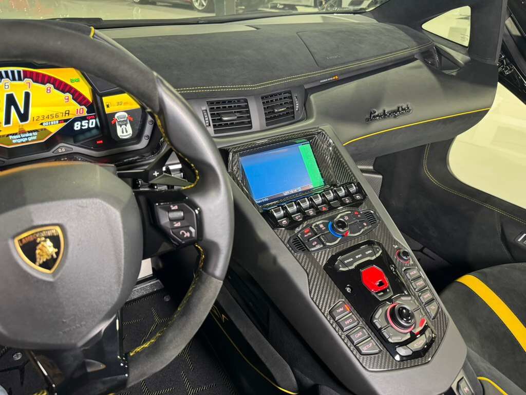 2017 Lamborghini Aventador SV Roadster, Nero Aldebaran paint, Sensonum audio system, carbon fiber racing seats AND MORE!! Fort Lauderdale FL