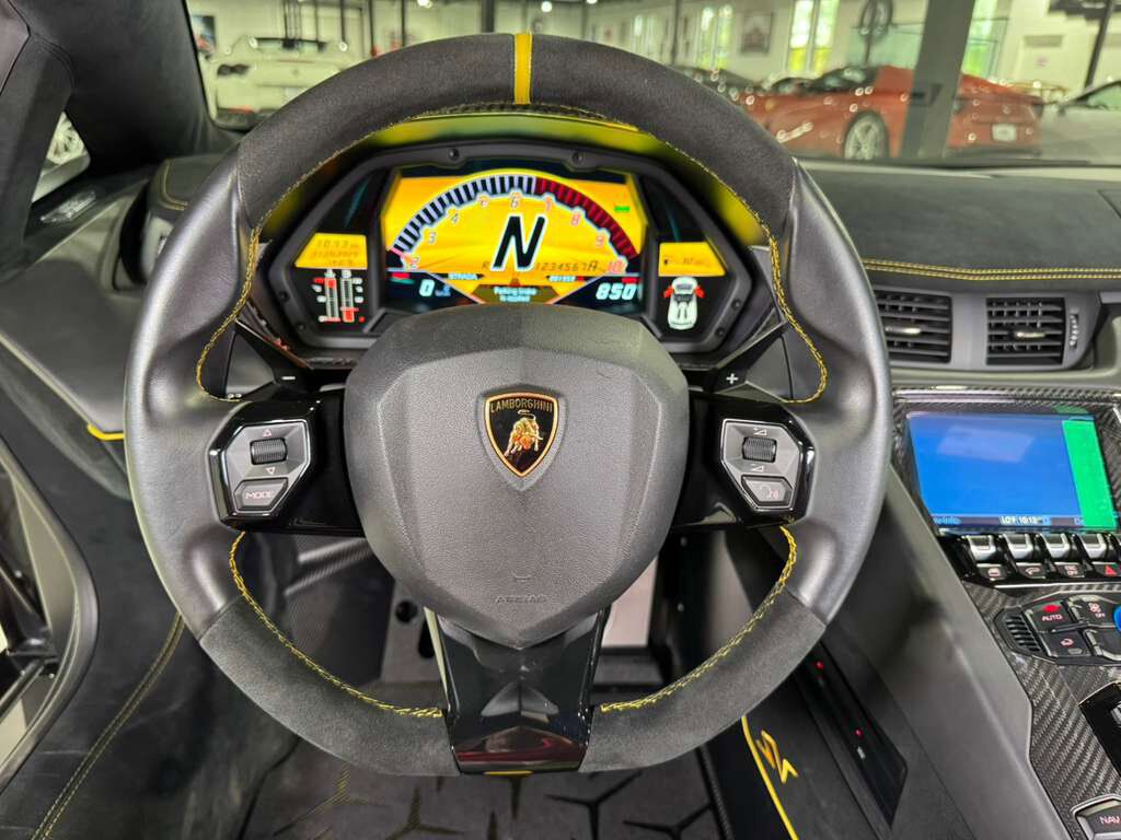 2017 Lamborghini Aventador SV Roadster, Nero Aldebaran paint, Sensonum audio system, carbon fiber racing seats AND MORE!! Fort Lauderdale FL