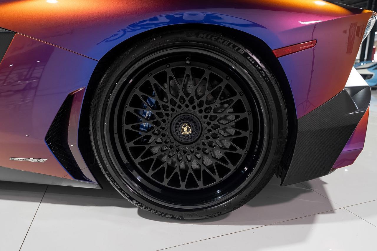 2017 Lamborghini Aventador SV Roadster ONE-OF-ONE! Ad Personam Blu Lial paint, Nero Ade interior, carbon galore AND MUCH MORE!! Fort Lauderdale FL