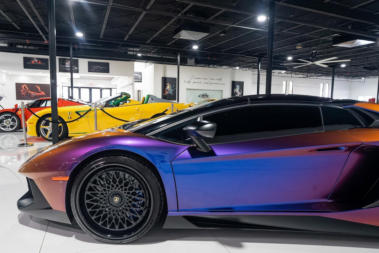 2017 Lamborghini Aventador SV Roadster ONE-OF-ONE! Ad Personam Blu Lial paint, Nero Ade interior, carbon galore AND MUCH MORE!! Fort Lauderdale FL