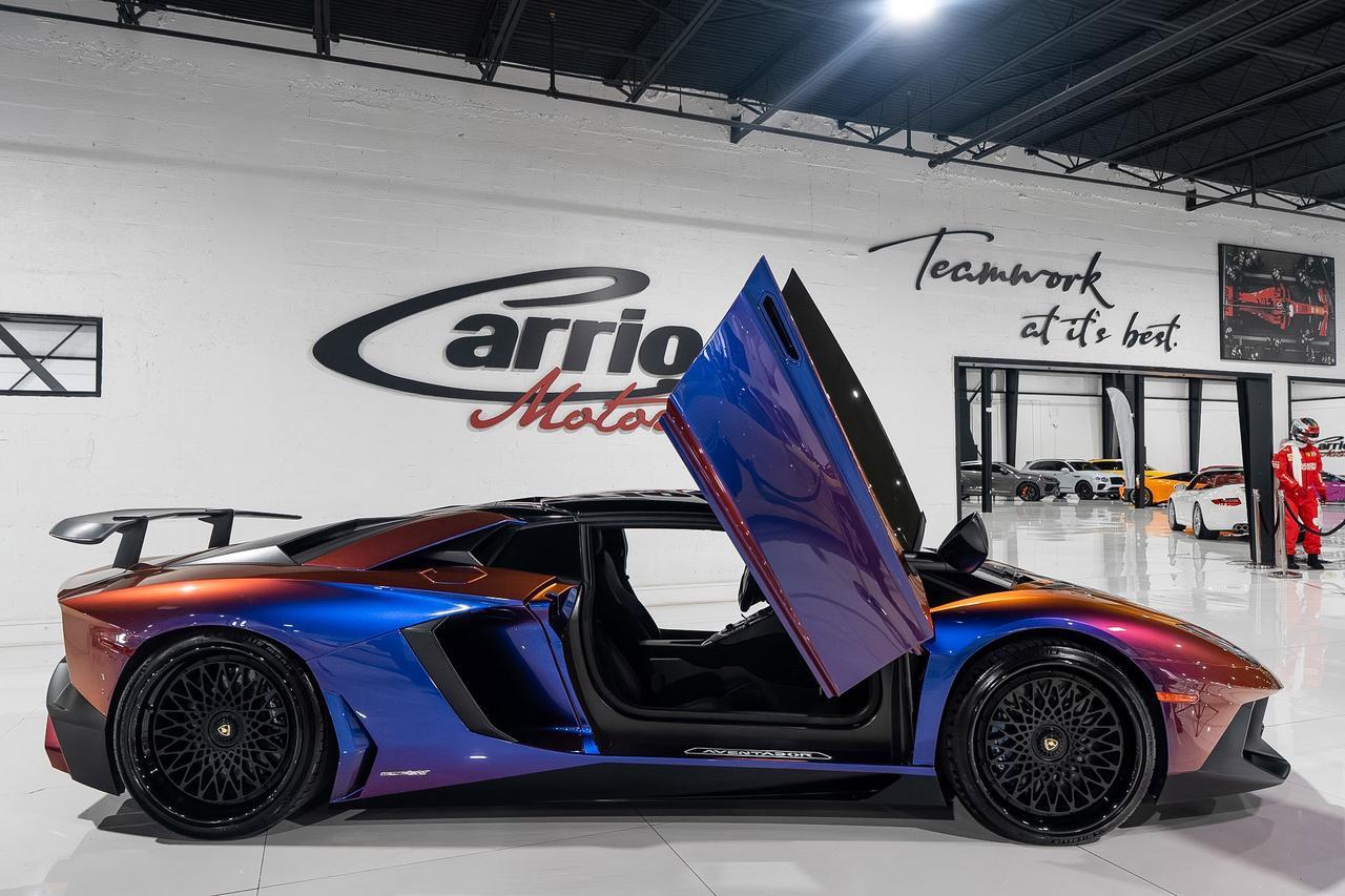 2017 Lamborghini Aventador SV Roadster ONE-OF-ONE! Ad Personam Blu Lial paint, Nero Ade interior, carbon galore AND MUCH MORE!! Fort Lauderdale FL