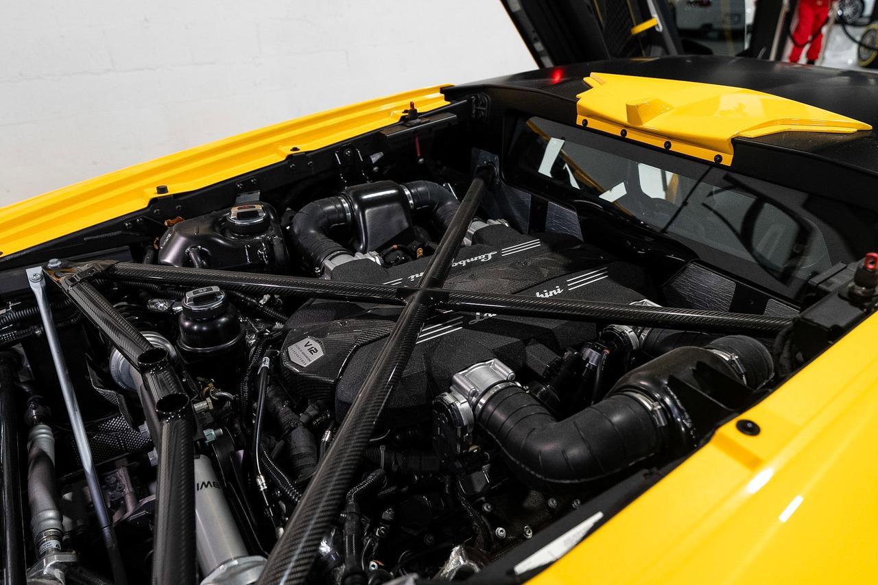 2017 Lamborghini Centenario ONE-OF-ONE!Giallo Midas paint, Nero Ade/Giallo Taurus interior Fort Lauderdale FL