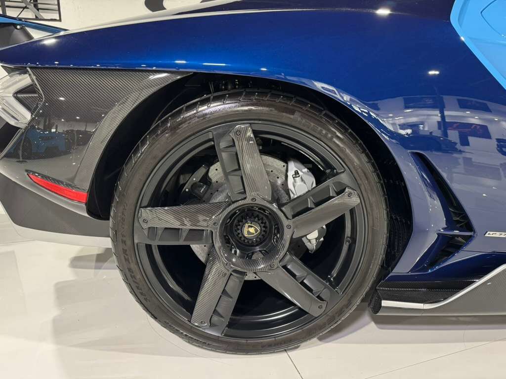2017 Lamborghini Centenario Roadster 1/20 FOR THE WORLD!! Blu Cepheus/Blu Hera paint, Nero Ade interior, carbon galore AND MORE!! Fort Lauderdale FL