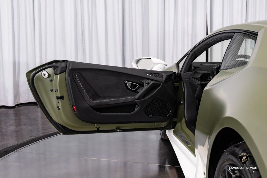 2017 Lamborghini Huracan LP 610-4 Avio North Miami Beach FL