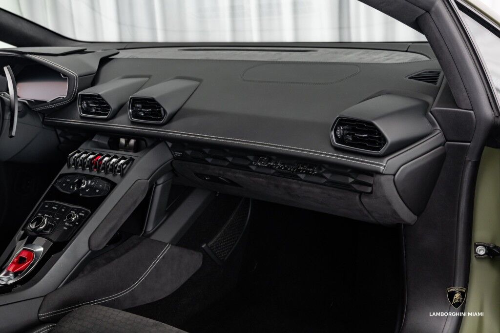 2017 Lamborghini Huracan LP 610-4 Avio North Miami Beach FL