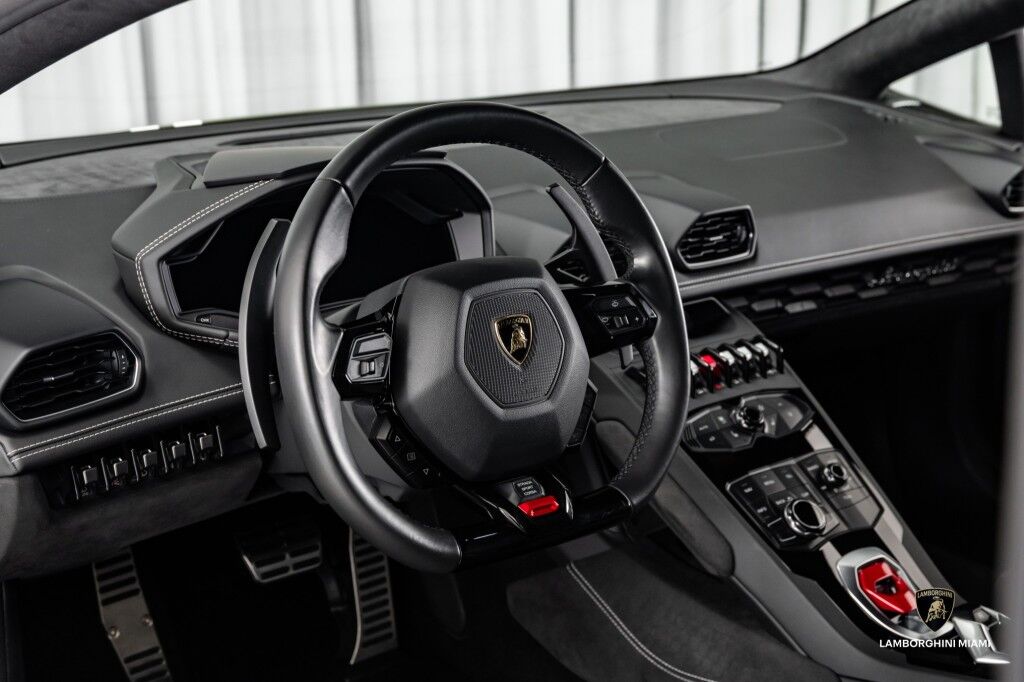 2017 Lamborghini Huracan LP 610-4 Avio North Miami Beach FL