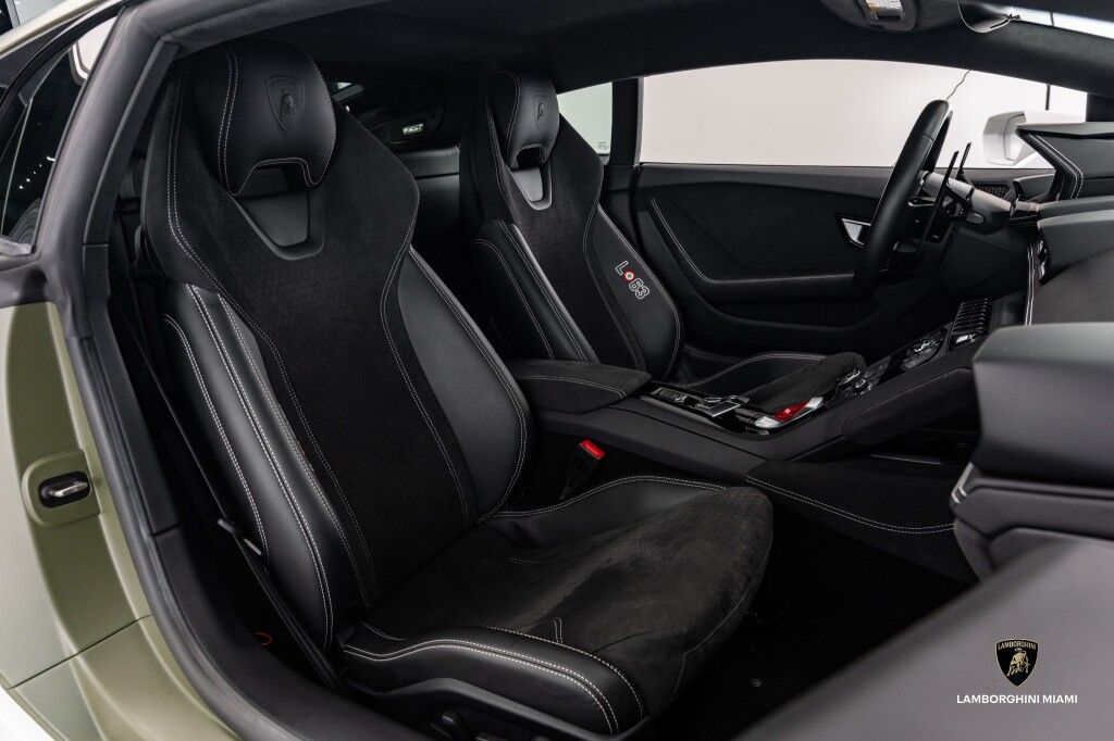 2017 Lamborghini Huracan LP 610-4 Avio North Miami Beach FL