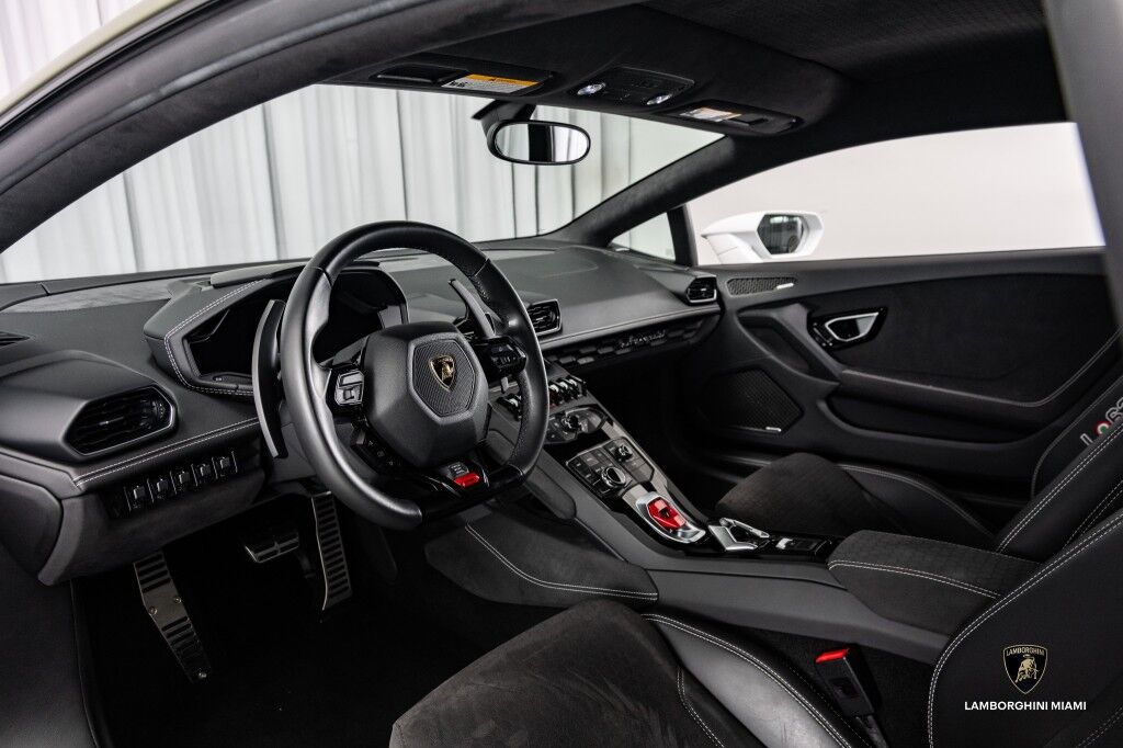 2017 Lamborghini Huracan LP 610-4 Avio North Miami Beach FL
