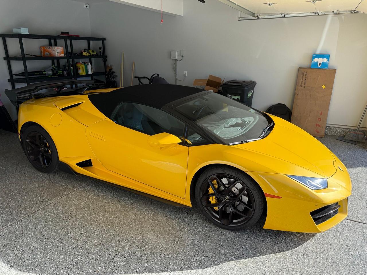 2017 Lamborghini Huracan LP580-2S