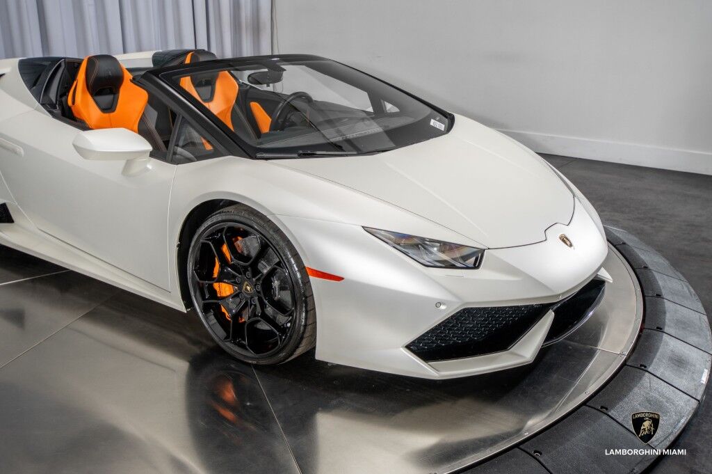 2017 Lamborghini Huracan LP610-4 Spyder