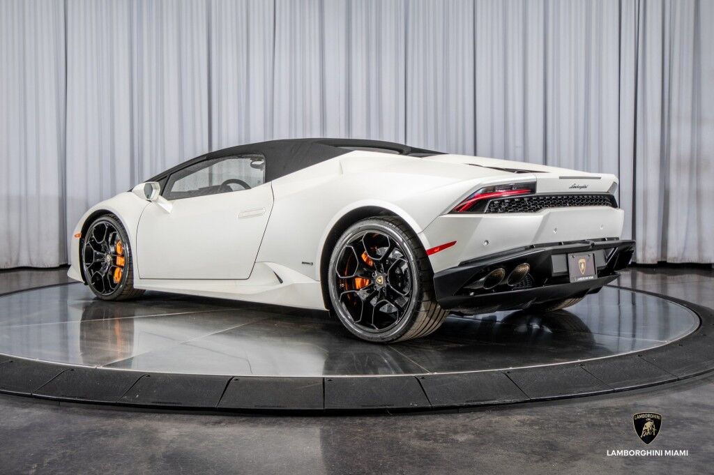 2017 Lamborghini Huracan LP610-4 Spyder North Miami Beach FL