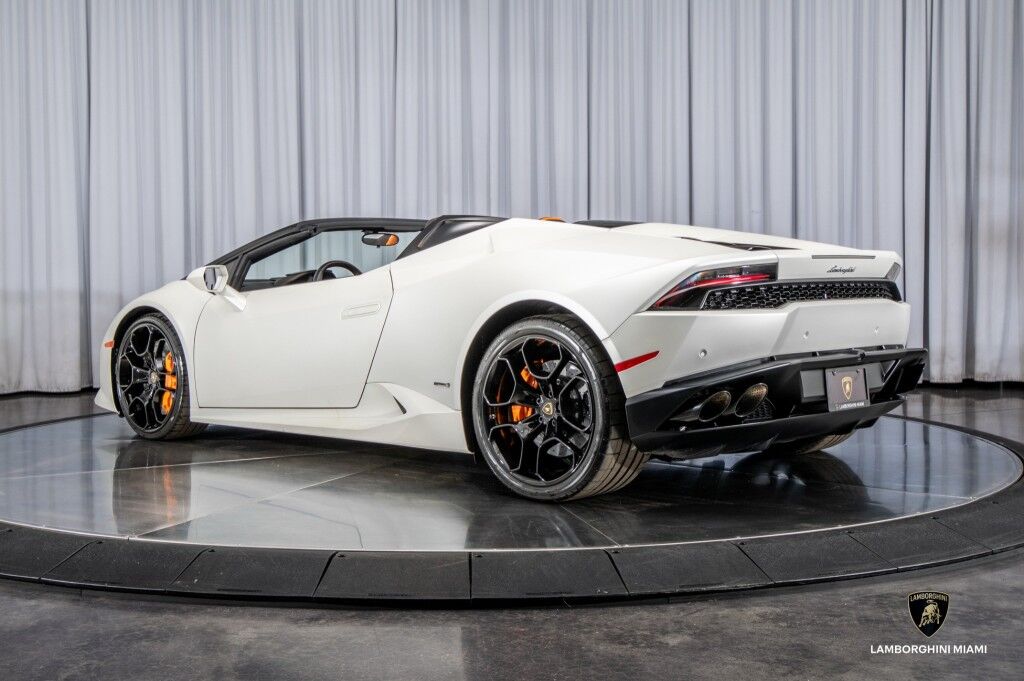 2017 Lamborghini Huracan LP610-4 Spyder North Miami Beach FL