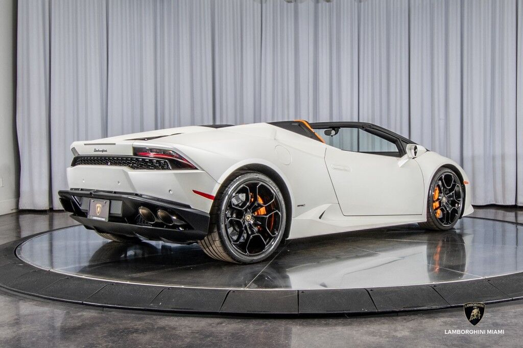 2017 Lamborghini Huracan LP610-4 Spyder North Miami Beach FL