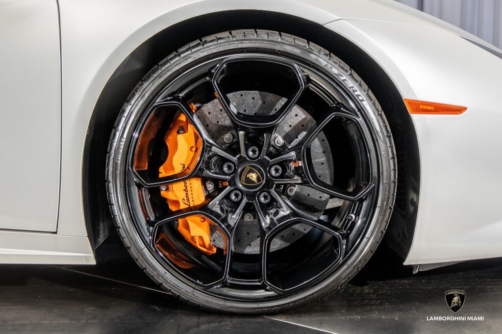 2017 Lamborghini Huracan LP610-4 Spyder North Miami Beach FL