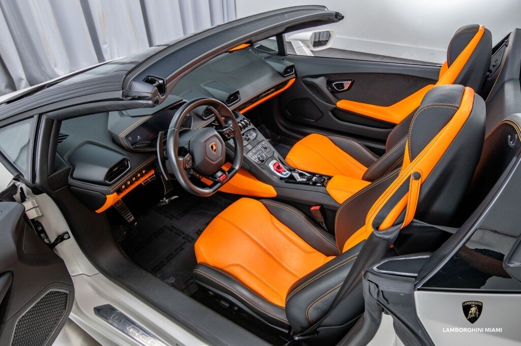 2017 Lamborghini Huracan LP610-4 Spyder North Miami Beach FL