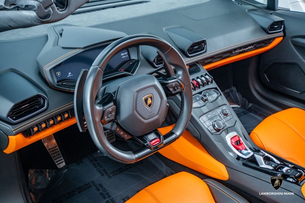 2017 Lamborghini Huracan LP610-4 Spyder North Miami Beach FL