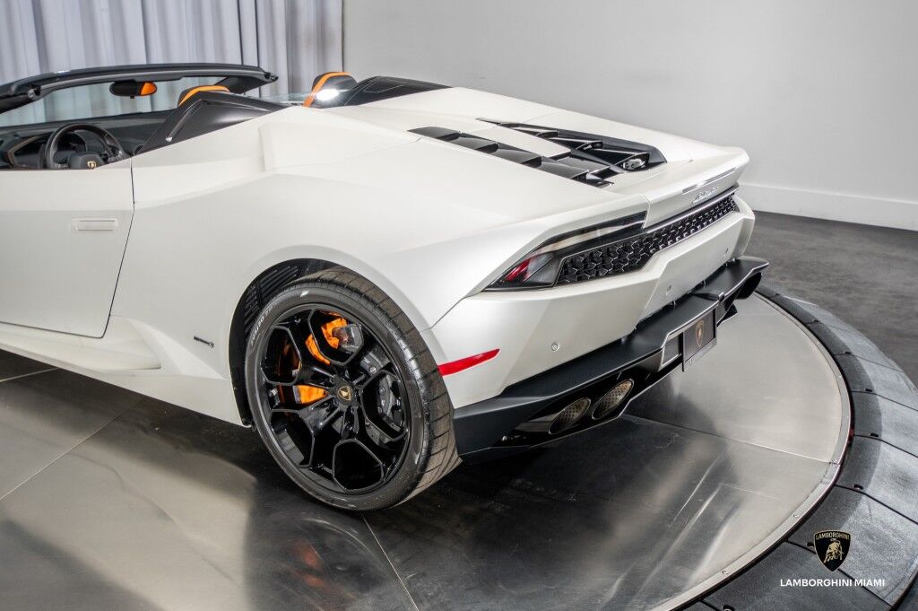 2017 Lamborghini Huracan LP610-4 Spyder North Miami Beach FL