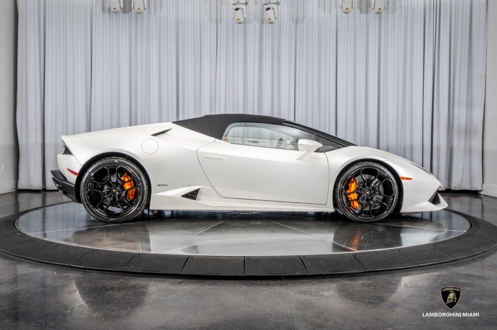 2017 Lamborghini Huracan LP610-4 Spyder North Miami Beach FL