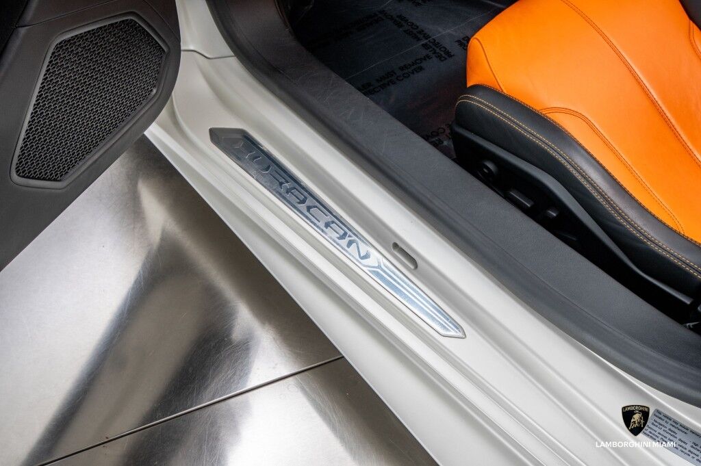 2017 Lamborghini Huracan LP610-4 Spyder North Miami Beach FL