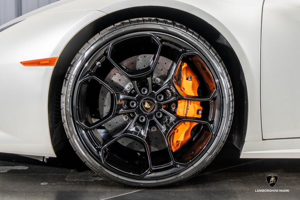 2017 Lamborghini Huracan LP610-4 Spyder North Miami Beach FL