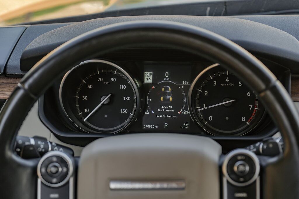 2017 Land Rover Discovery HSE Carrollton TX