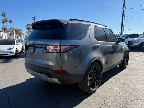 2017 Land Rover Discovery HSE LUXURY