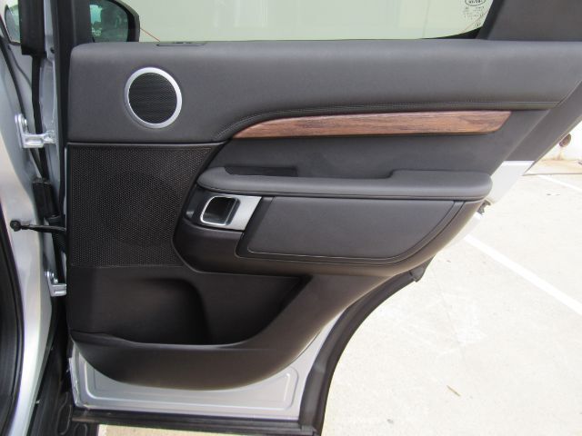 2017 Land Rover Discovery HSE Plano TX