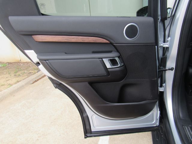 2017 Land Rover Discovery HSE Plano TX