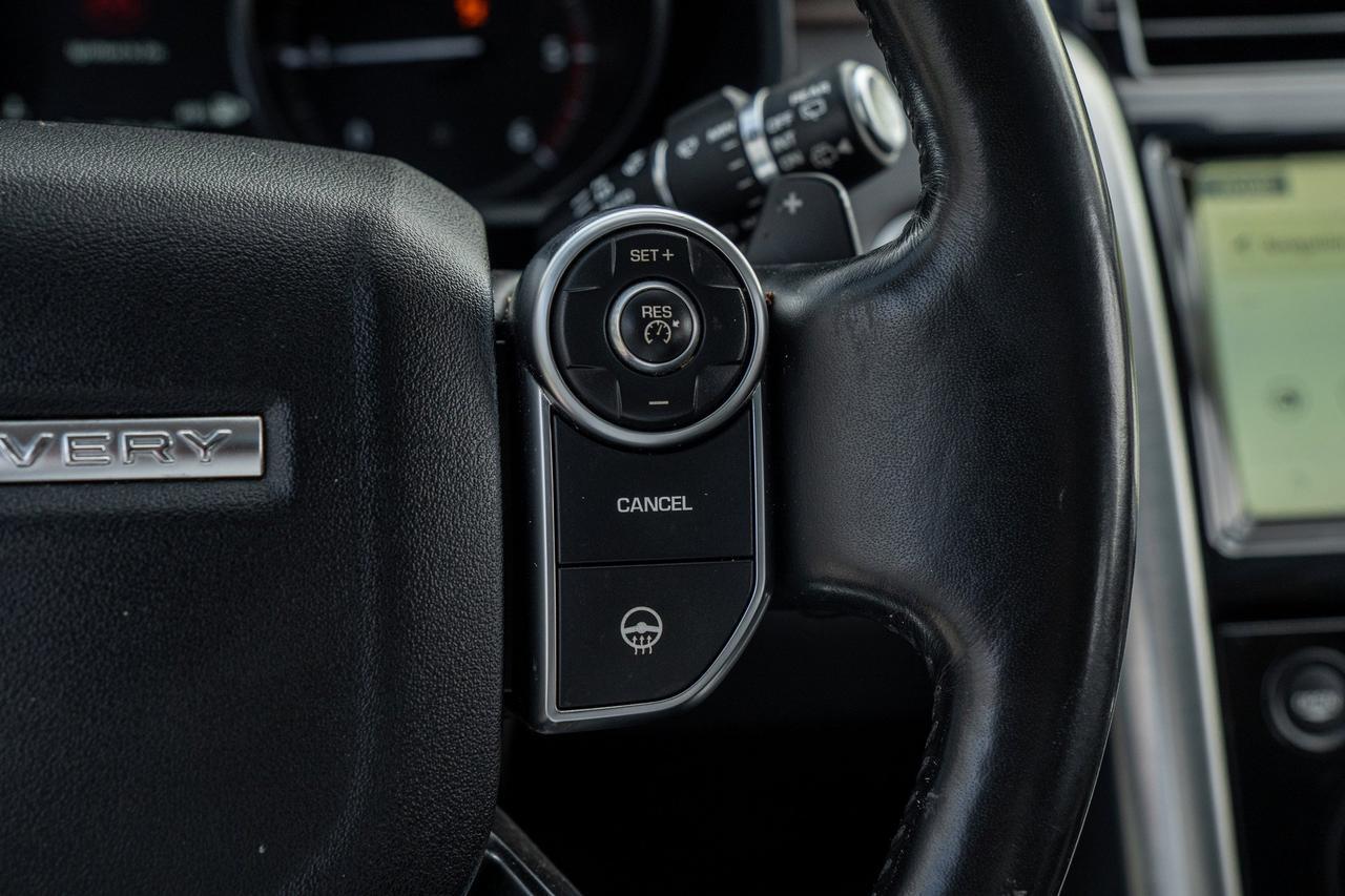 2017 Land Rover Discovery HSE  Selma TX
