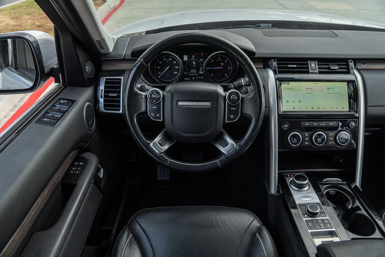 2017 Land Rover Discovery HSE  Selma TX