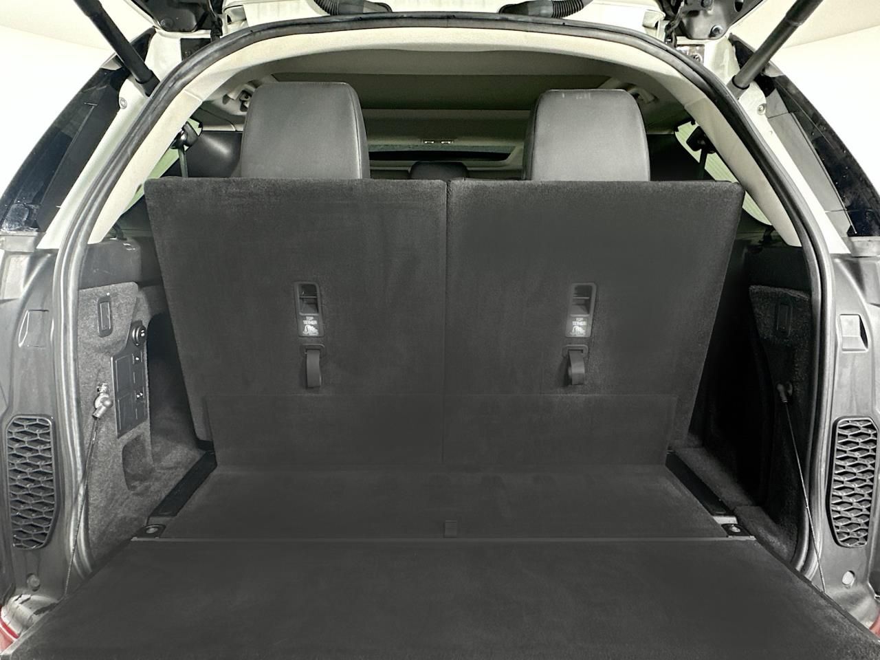 2017 Land Rover Discovery HSE Tacoma WA