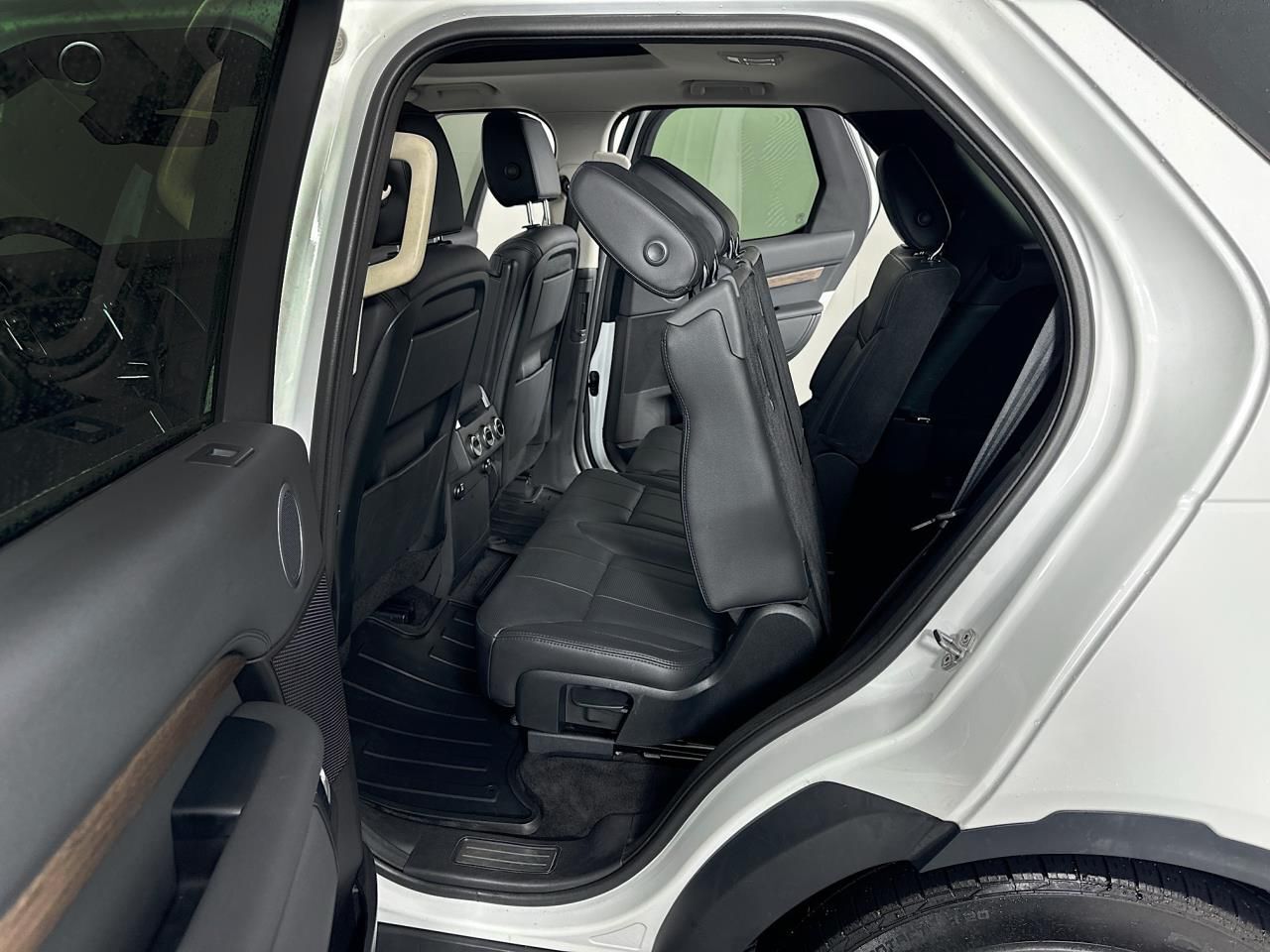 2017 Land Rover Discovery HSE Tacoma WA