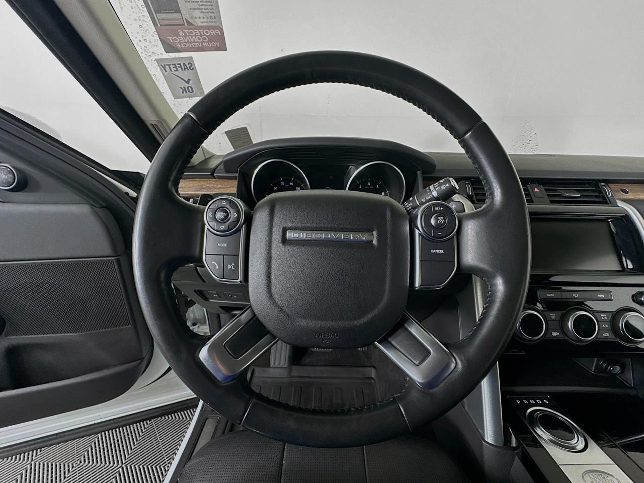 2017 Land Rover Discovery HSE Tacoma WA