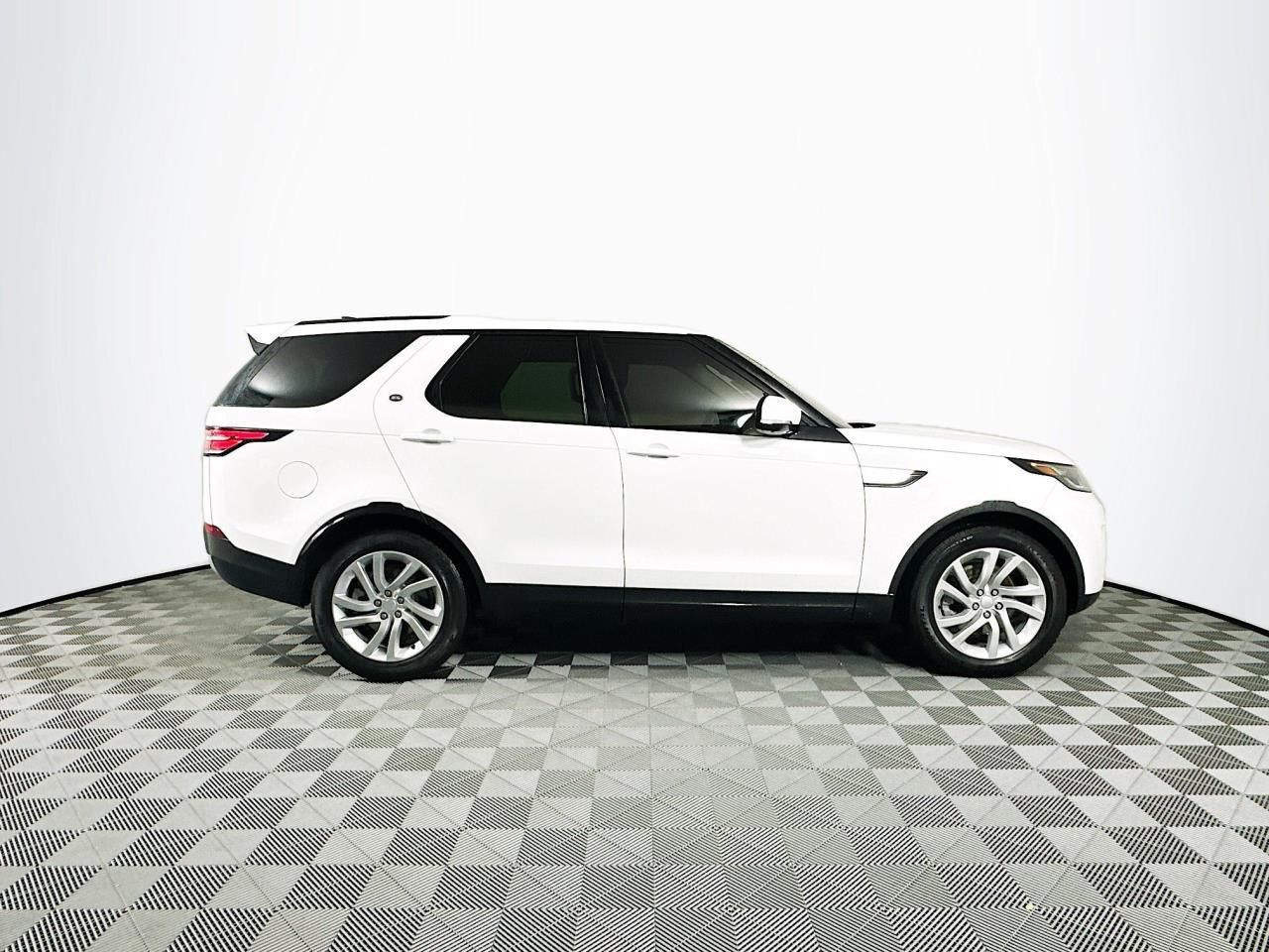 2017 Land Rover Discovery HSE Tacoma WA