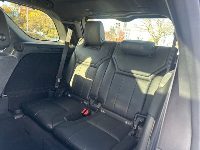 2017 Land Rover Discovery HSE Worcester MA